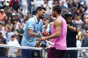 Kaiyun-德约科维奇爆冷击败C9，精彩发挥引爆全场！的简单介绍