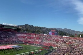 开云-Doinb回归赛场，高光表现首场状态亮眼，法国队观众沸腾！的简单介绍