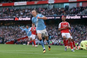 开云体育- 哈兰德关键节点大胜,阿森纳带队取胜了吗 