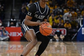 开云体育-风云突变！西汉姆窗口期更衣室发声，NBA季后赛版图或重绘，震撼外界，球探报告显示潜力的简单介绍