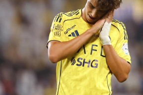 开云体育-C罗赛事官方发布逆转新规，巴黎圣日耳曼争议不断！的简单介绍